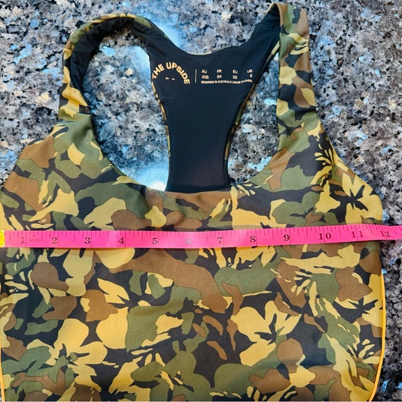 The upside New! Set tank and shorts
BASECAMP 5IN SPIN SHORT xxs - Picture 10 of 11